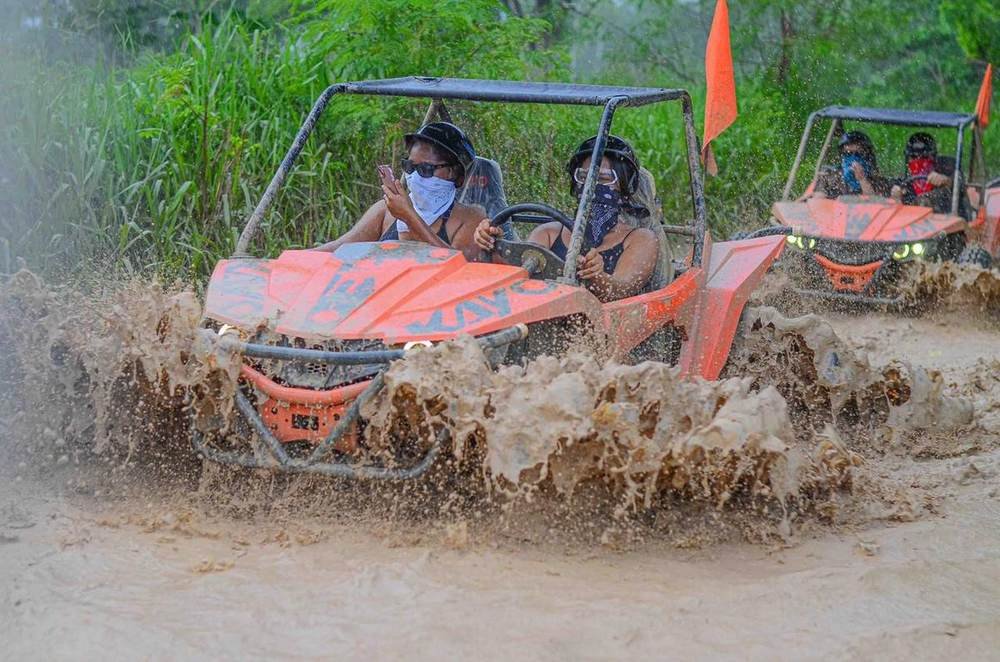 Guests on the buggy and quad trails near Macao